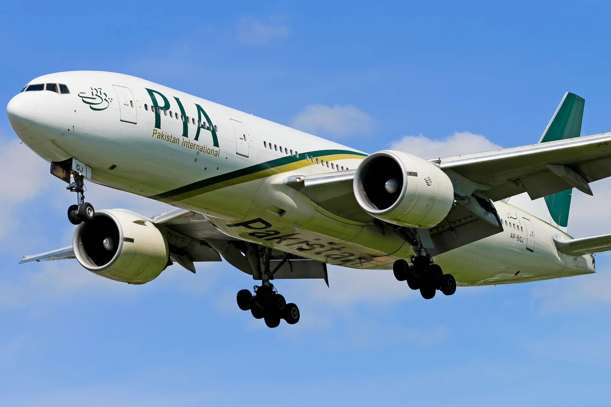 Pakistan International Airlines Resumes UK Flights After Ban Over Fake Pilot Licenses